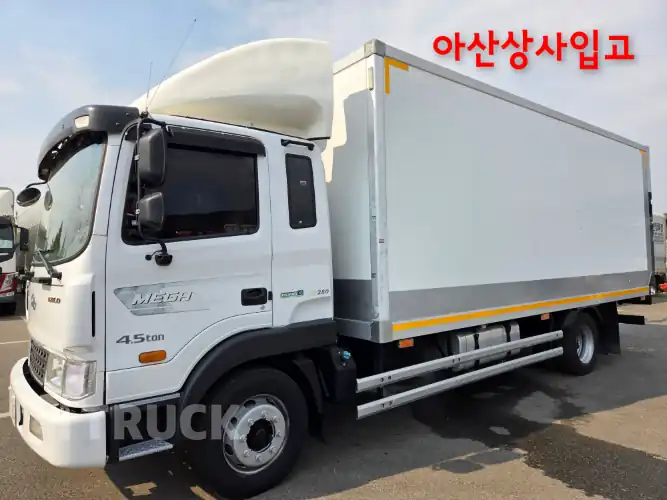 현대 메가트럭 280 단바리 냉동탑 4.5톤 수동 - 중고 트럭 매물 이미지